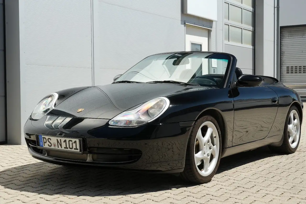 Porsche 996 Carrera 4 Cabriolet, foto 4