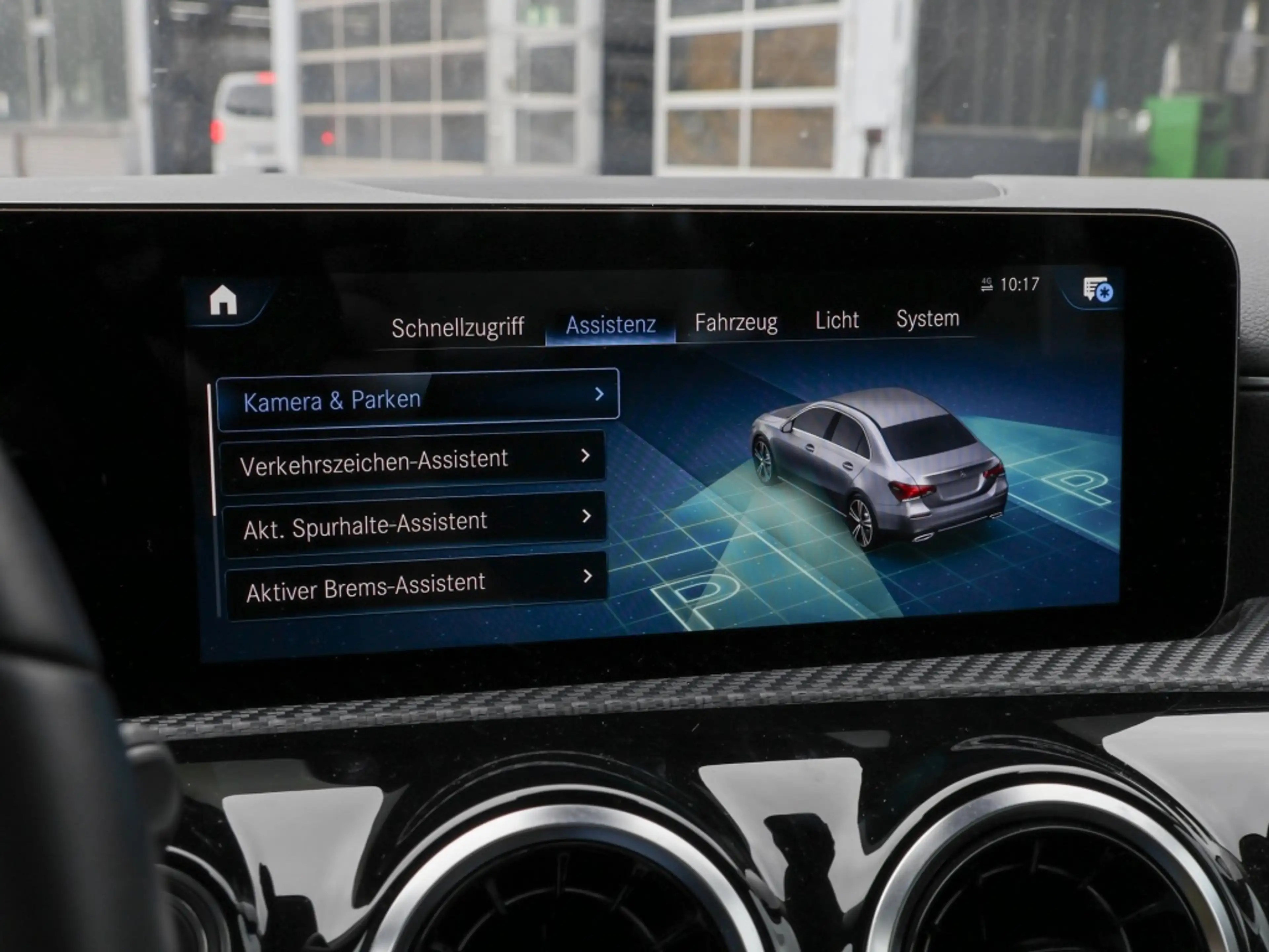 Mercedes-Benz A 220 d 4M Limo Style/AHK/Cam/LED/Keyl/StdHz — photo 21