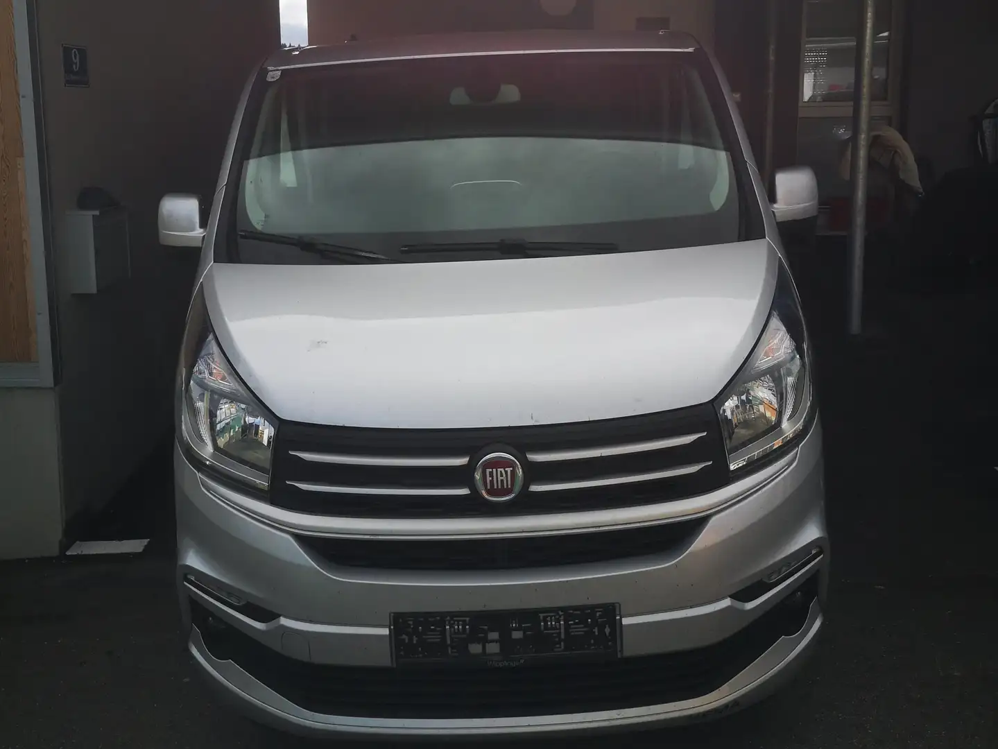 Fiat Talento Talento  1,6 EcoJet  125 Eco-Jet Silber - 2