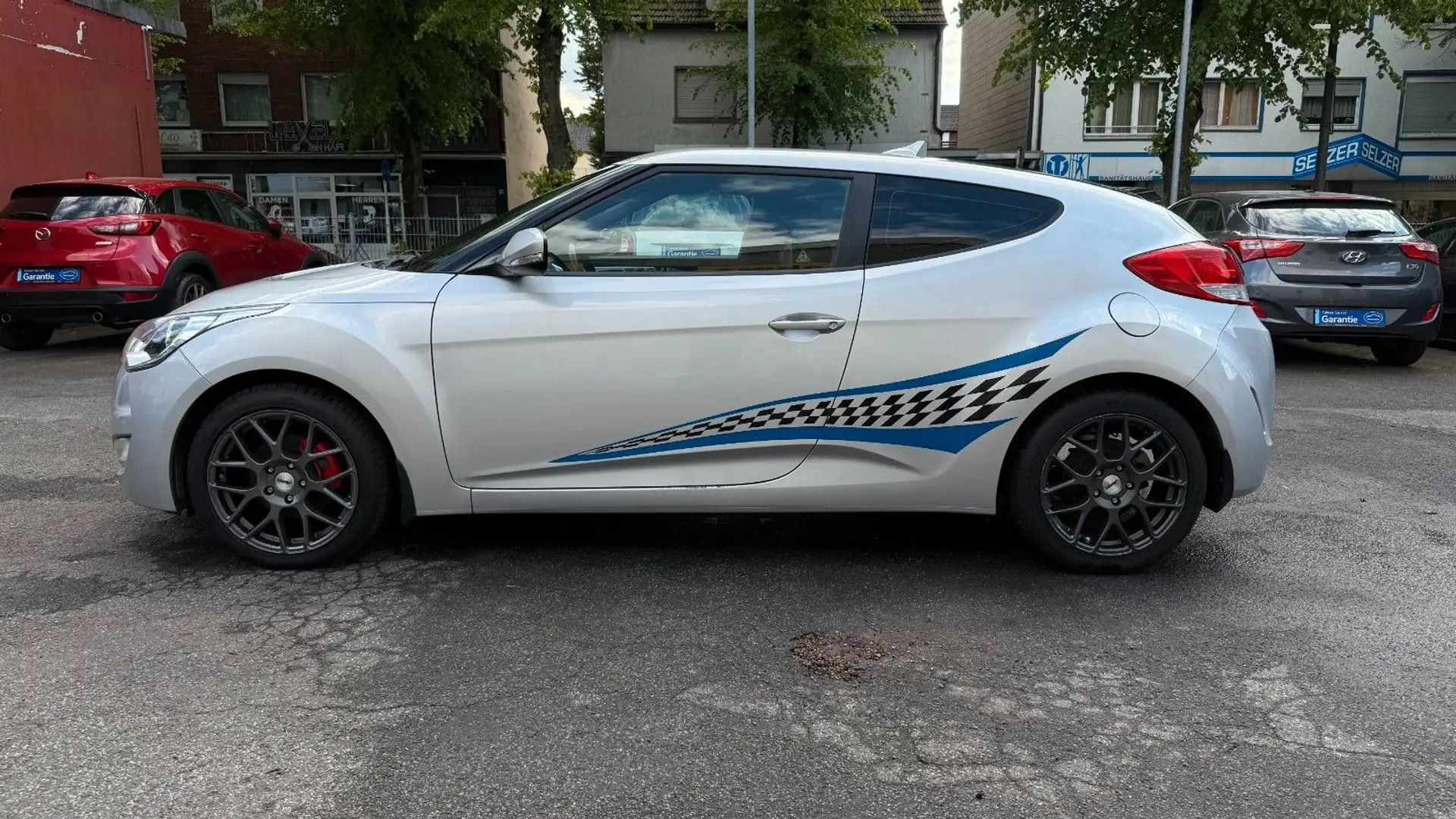 Hyundai VELOSTER Style 1.6|Klimaautomatik|8xbereift Silber - 2