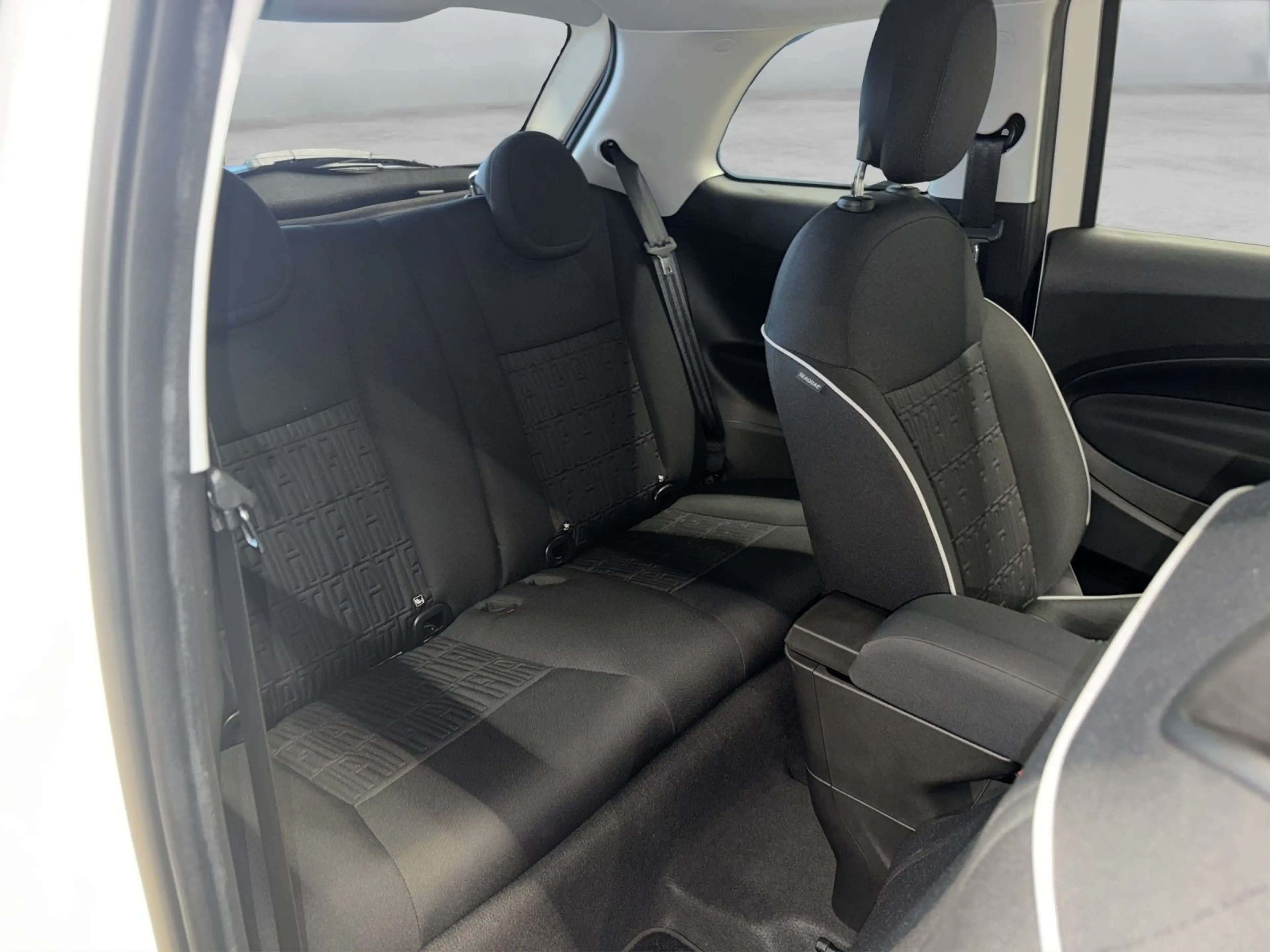 Fiat 500e . — photo 8