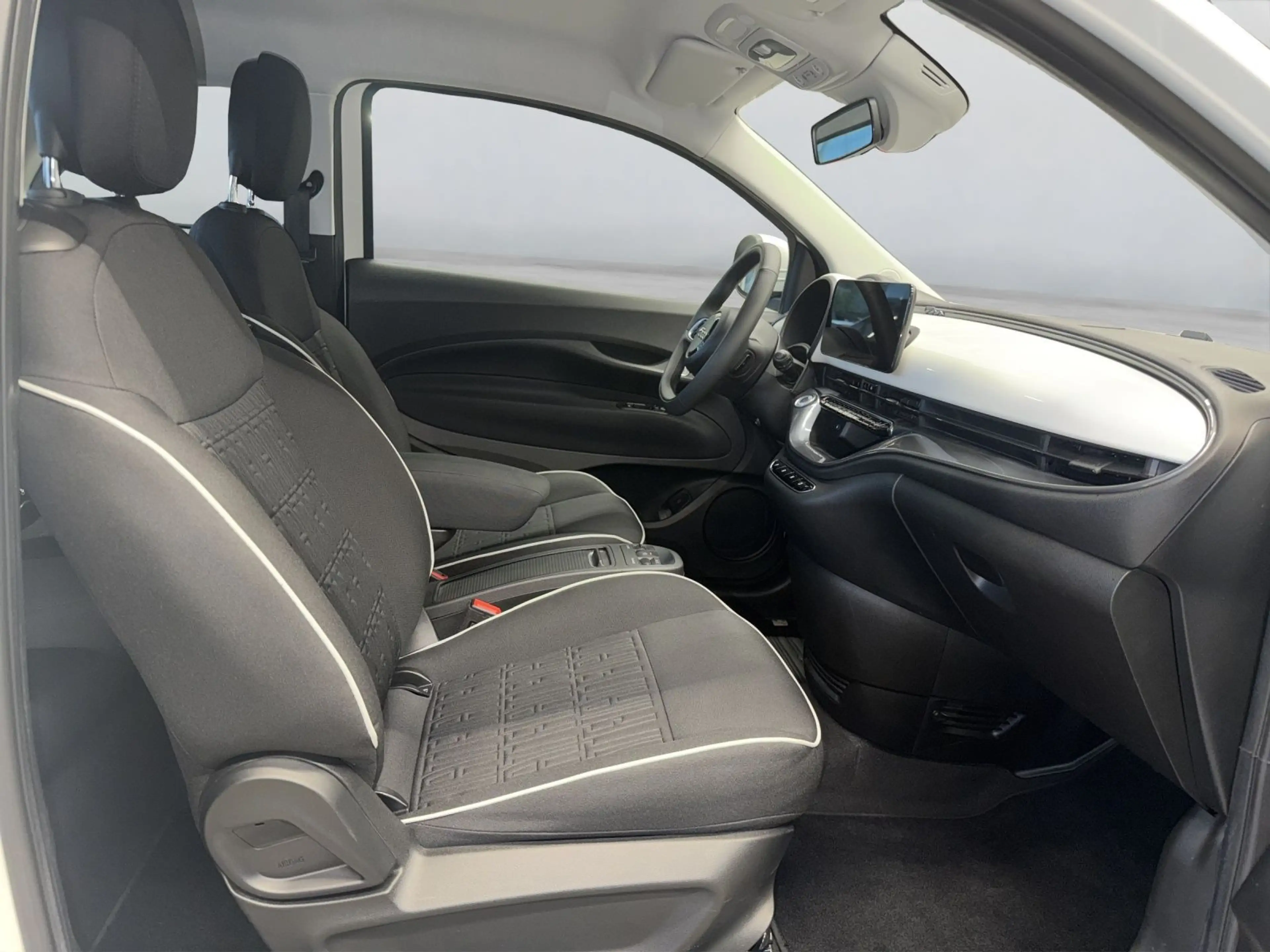 Fiat 500e . — photo 9