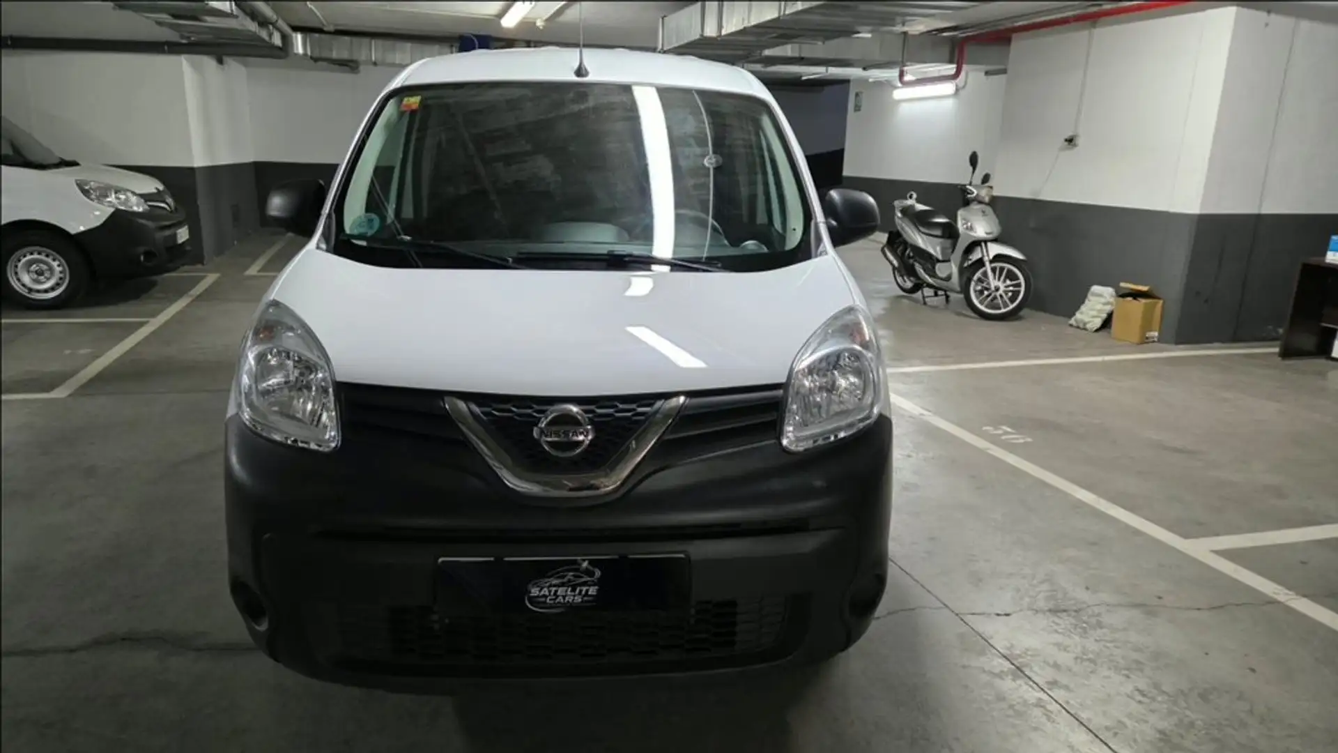 Nissan NV250 2pl 1.5dCi 59 kW (80 CV) L1H1 ÓPTIMA Blanco - 2
