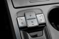 Hyundai KONA EV PREMIUM 64KWH / CAMERA- NAVIGATIE- LEDER STOELV Grijs - thumbnail 13