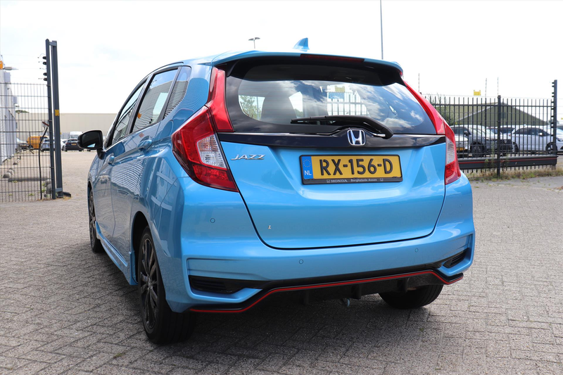 Honda Jazz 1.5 i-VTEC 130pk CVT Dynamic — photo 5