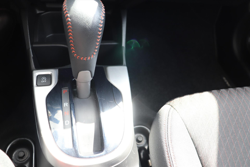Honda Jazz 1.5 i-VTEC 130pk CVT Dynamic — photo 15