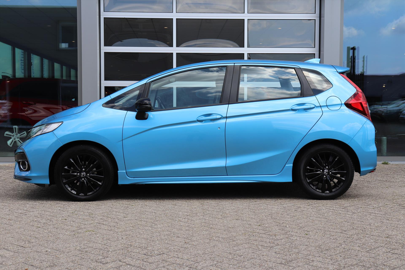 Honda Jazz 1.5 i-VTEC 130pk CVT Dynamic — photo 2