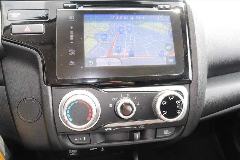 Honda Jazz 1.5 i-VTEC 130pk CVT Dynamic — photo 13