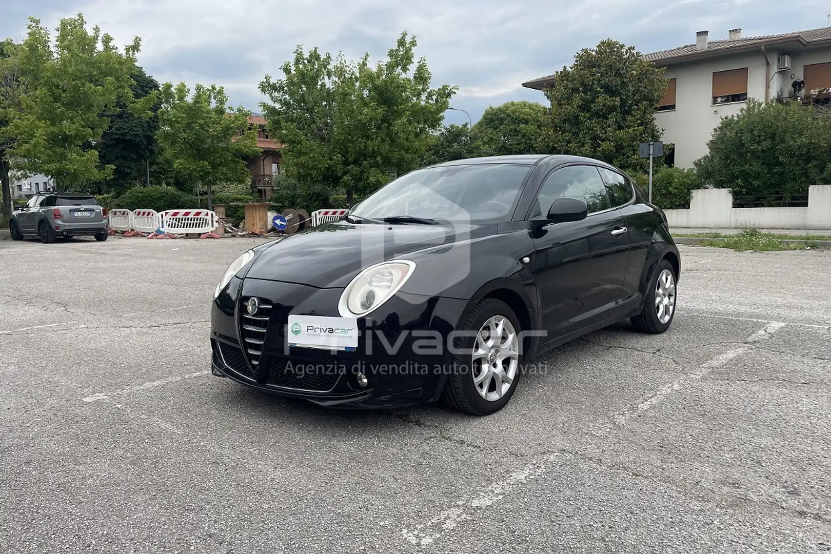 Alfa Romeo MiTo MiTo 1.6 JTDm 16V Distinctive Schwarz - 1