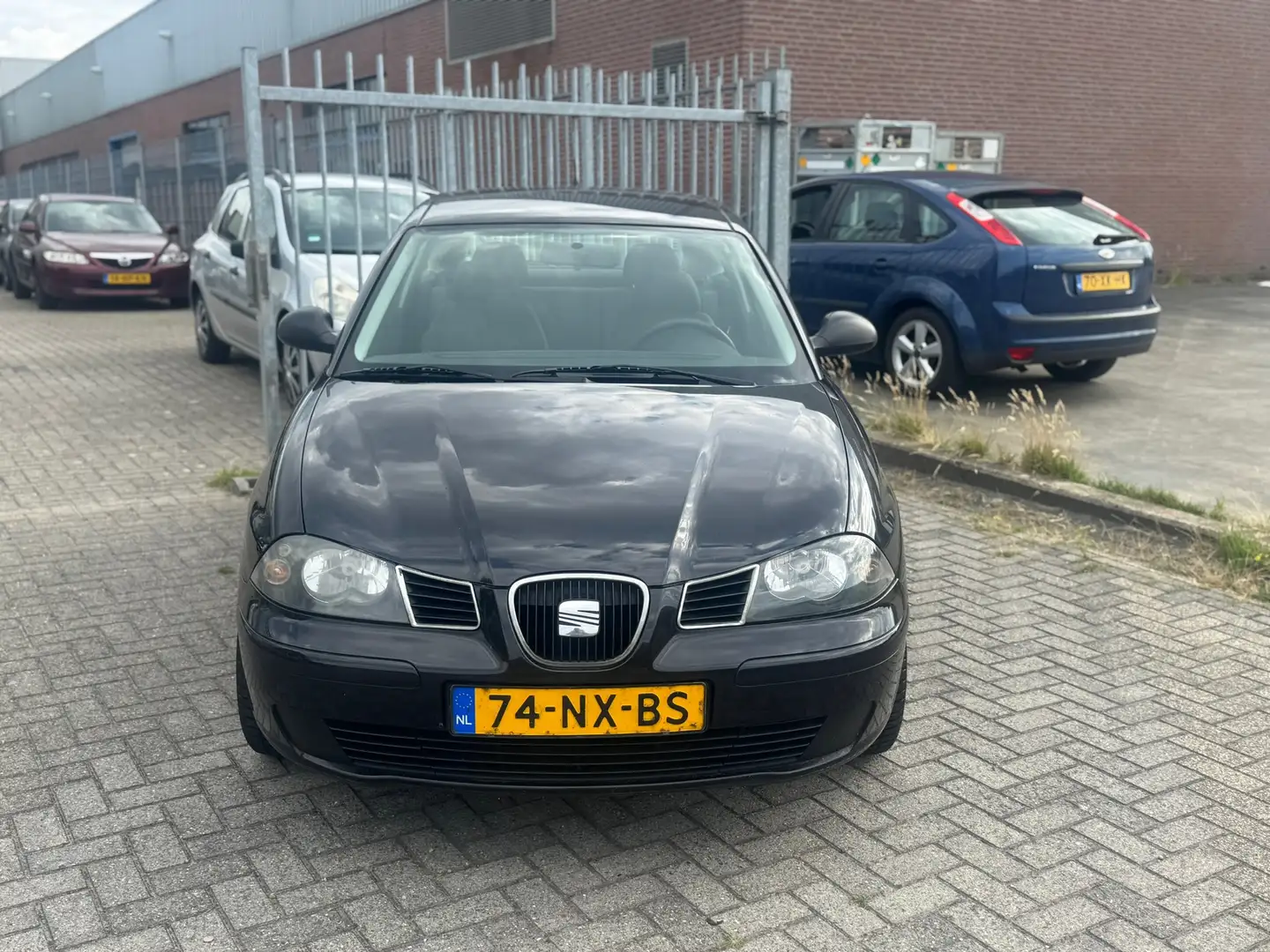 SEAT Ibiza 1.4-16V Stella! Airco ECC l 17' LMV l Elek pakket Zwart - 2