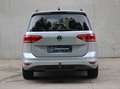 Volkswagen Touran 1.5 TSI / 7ZIT / APP / PSENS +CAM / TREKHAAK Plateado - thumbnail 8