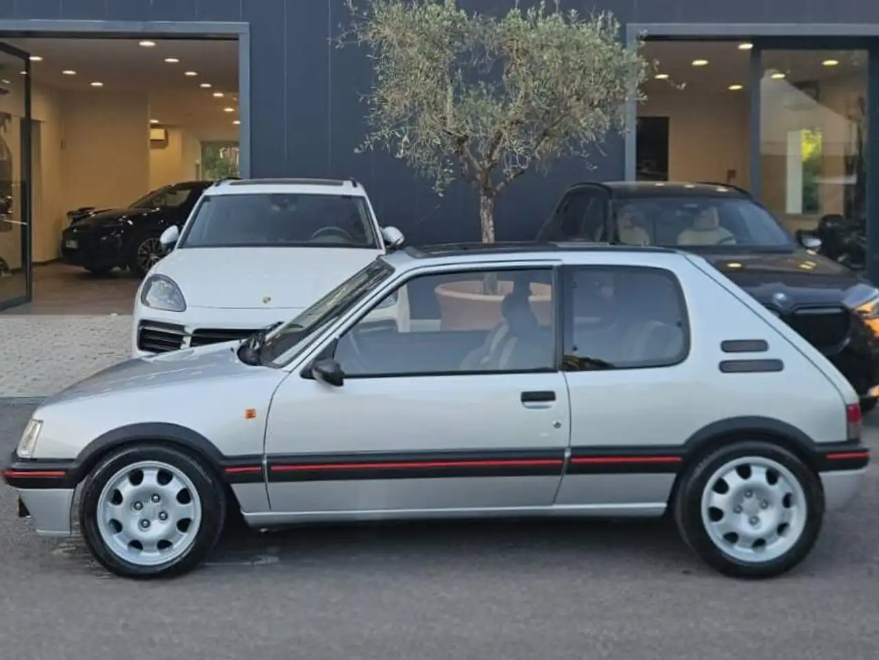 Peugeot 205 3p 1.9 Gti 130cv 5m, foto 4