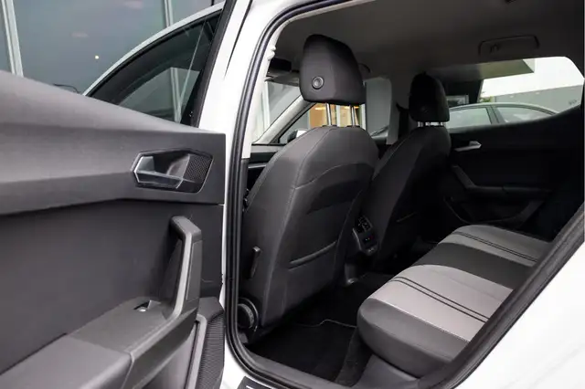 Seat Leon view 12