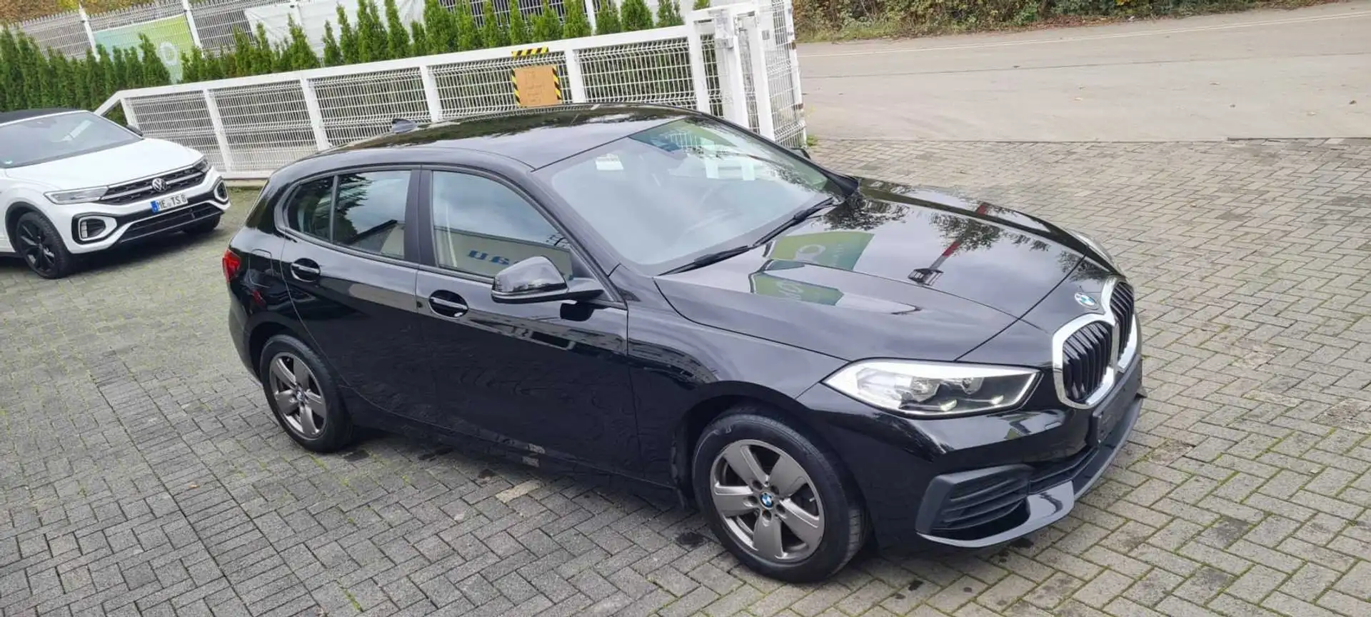BMW 116 116 d Advantage / voll Scheckheft / Top Zustand Noir - 2