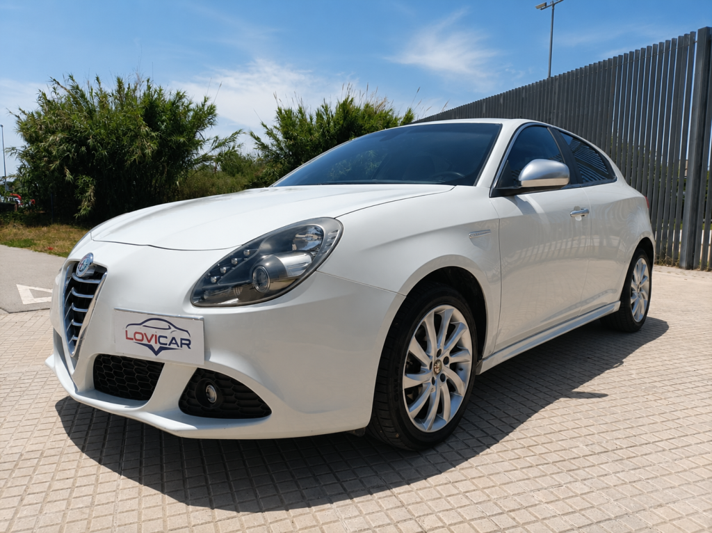 Alfa Romeo Giulietta 1.6JTDm Distinctive - foto 1