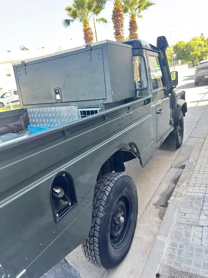 Land Rover Defender 110TDI HCPU, foto 2