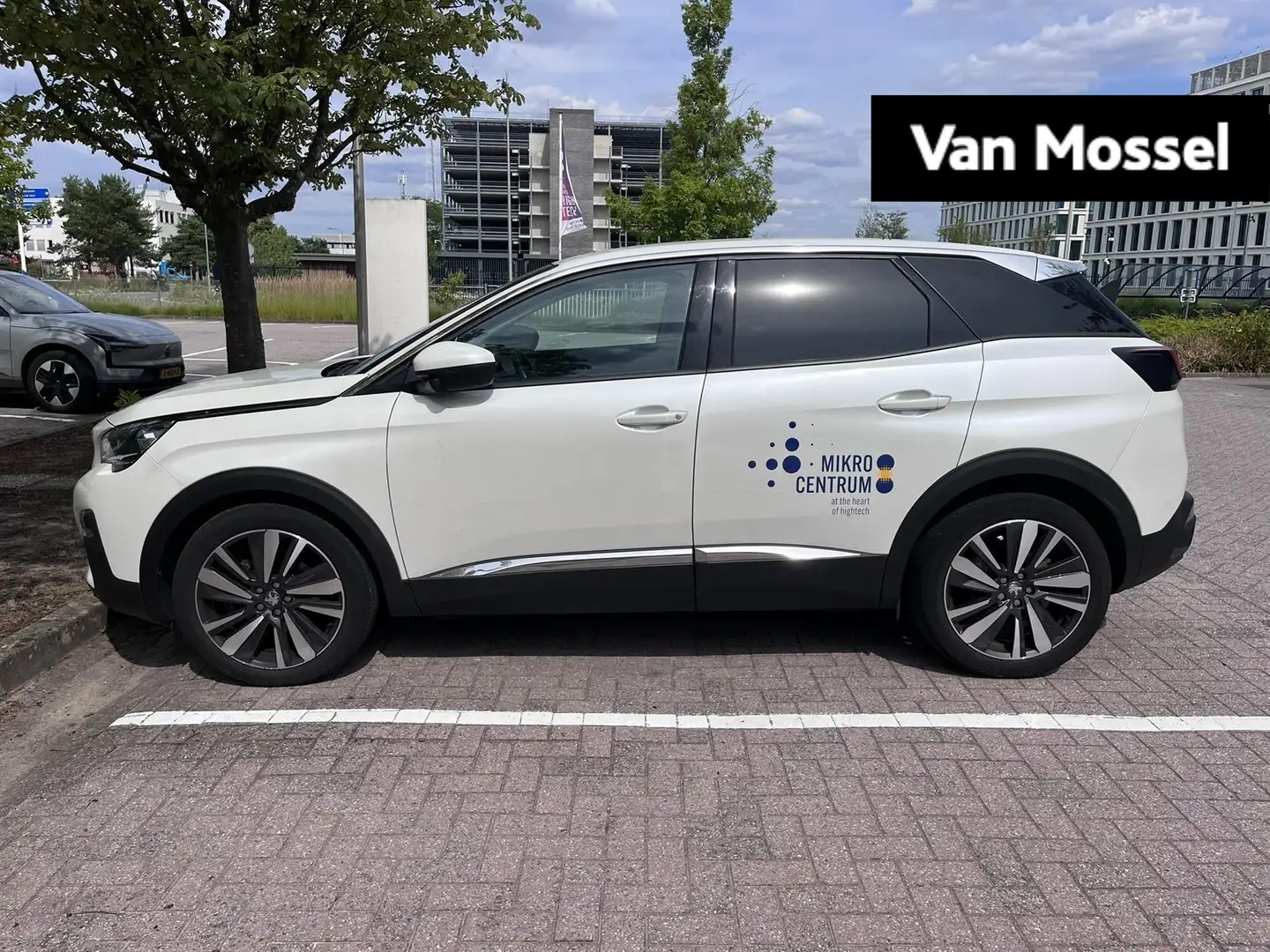 Peugeot 3008 1.2 PureTech Blue Lease Premium Wit - 1