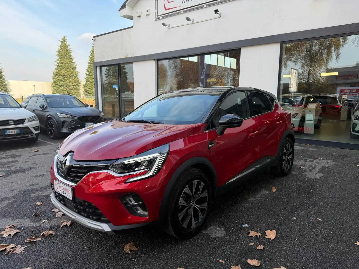 Renault Captur Captur 1.6 E-Tech full hybrid Techno 145cv auto Rouge - 2