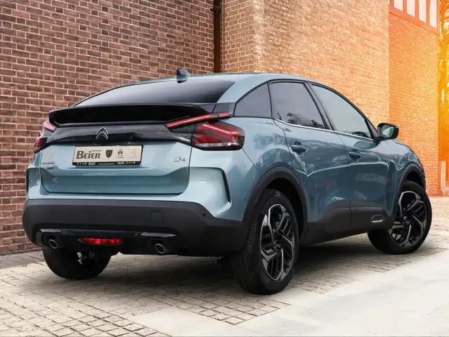 Citroen C4 view 4