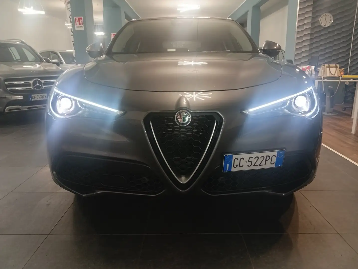 Alfa Romeo Stelvio 2.2 t Executive Q4 190cv auto RESTYLING Grigio - 2