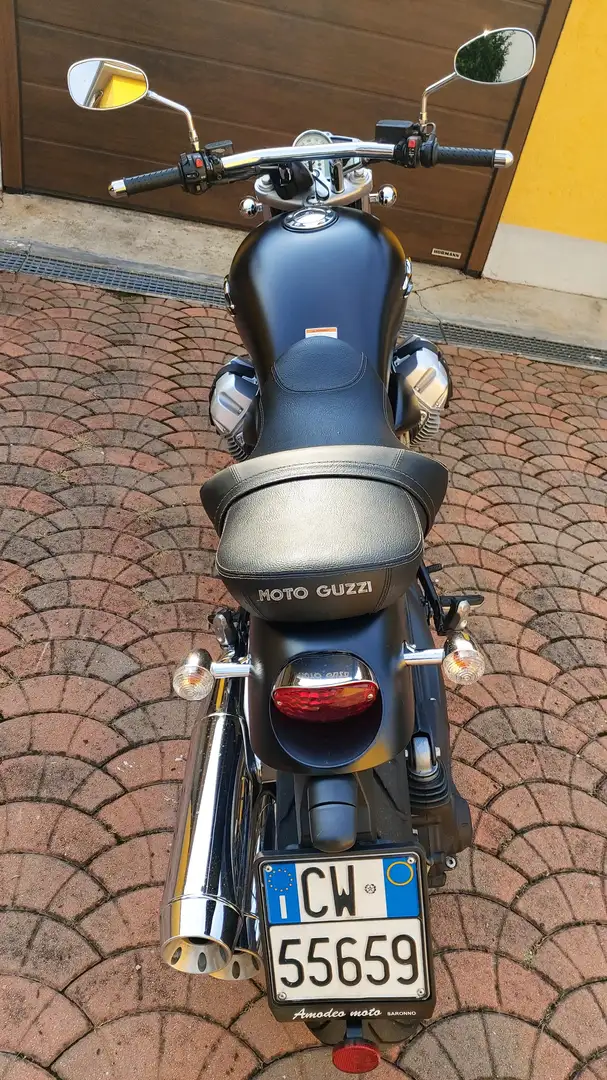 Moto Guzzi Bellagio Zwart - 2