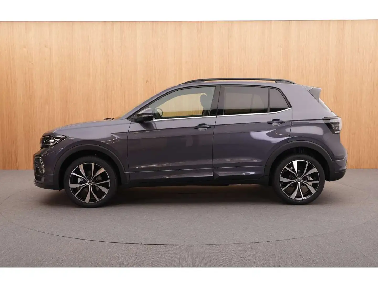 Volkswagen T-Roc R-line 1.0 TSI 85kW-116CV DSG7 - Jantes 18 - Camer Grijs - 2