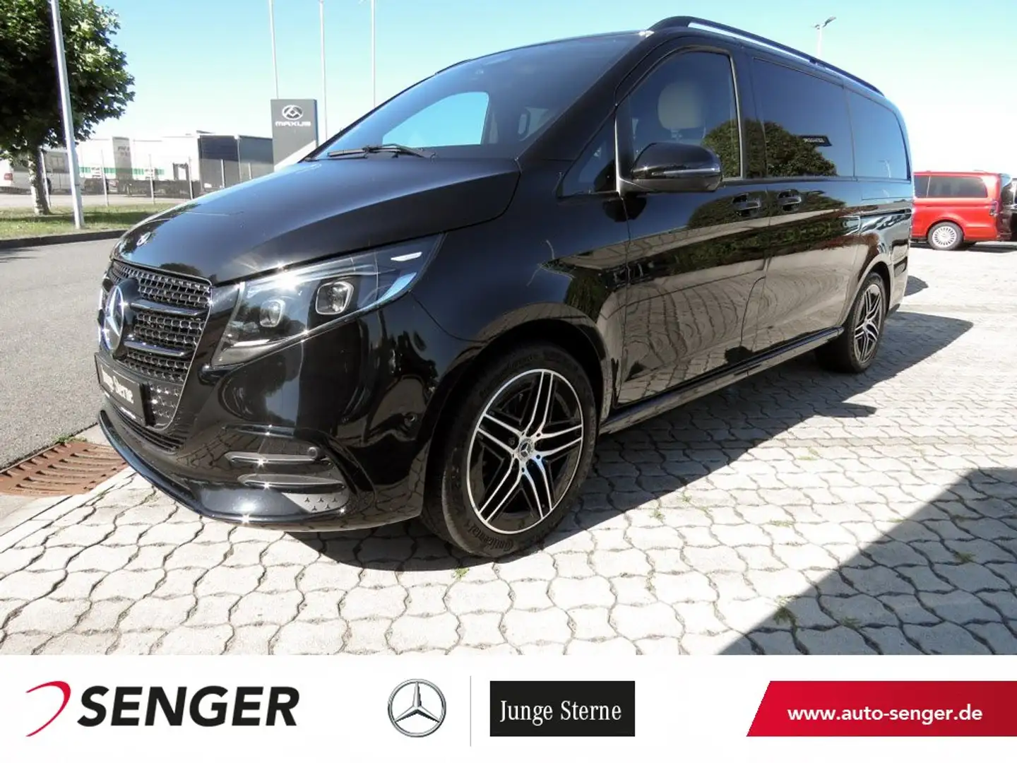 Mercedes-Benz V 300 d Avantgarde 4x4 lang AMG Standhzg 360° 9G Schwarz - 1