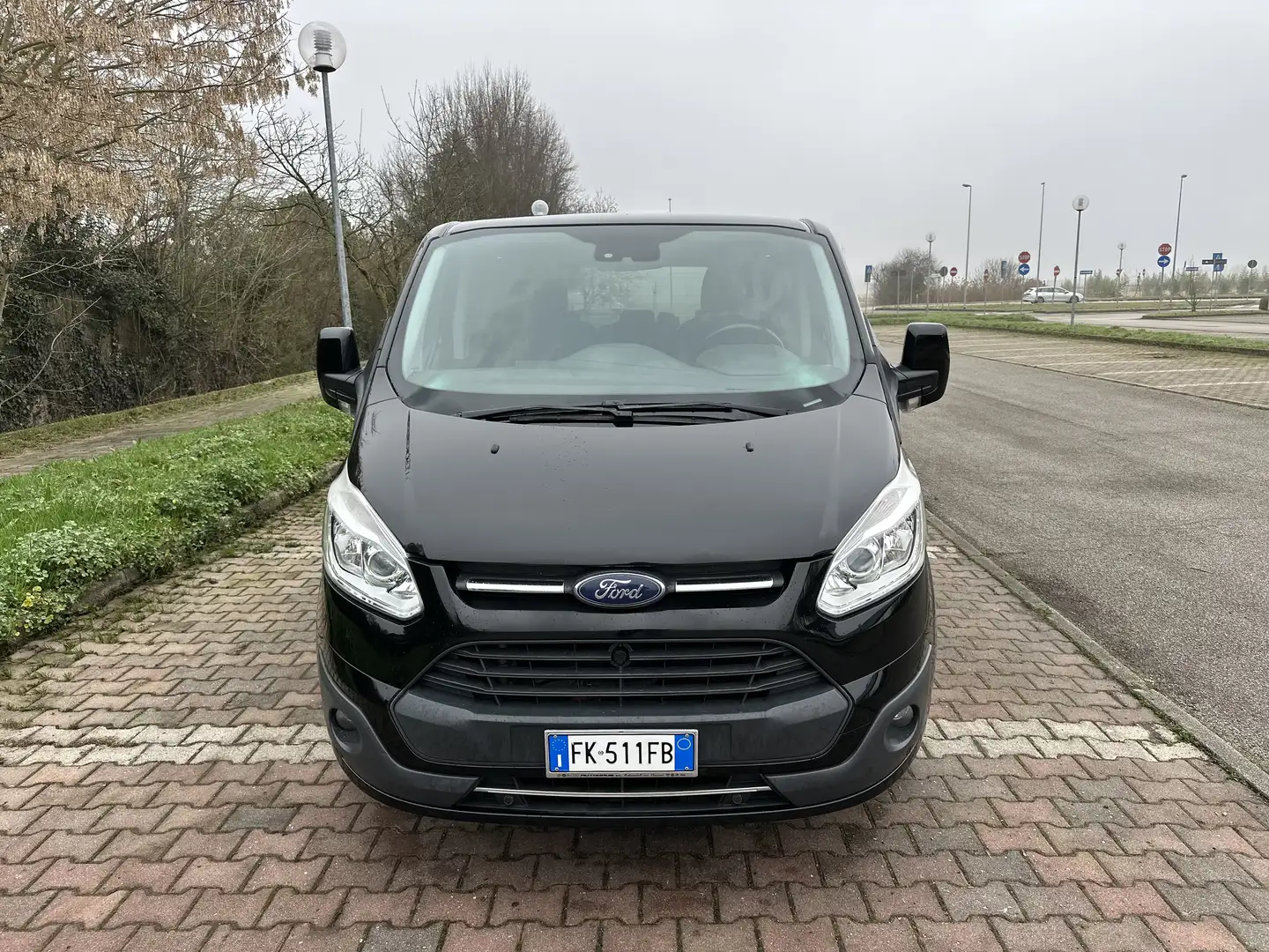 Ford Tourneo 8 posti - 2