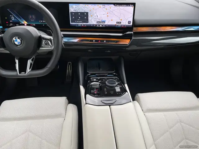 BMW M view 7