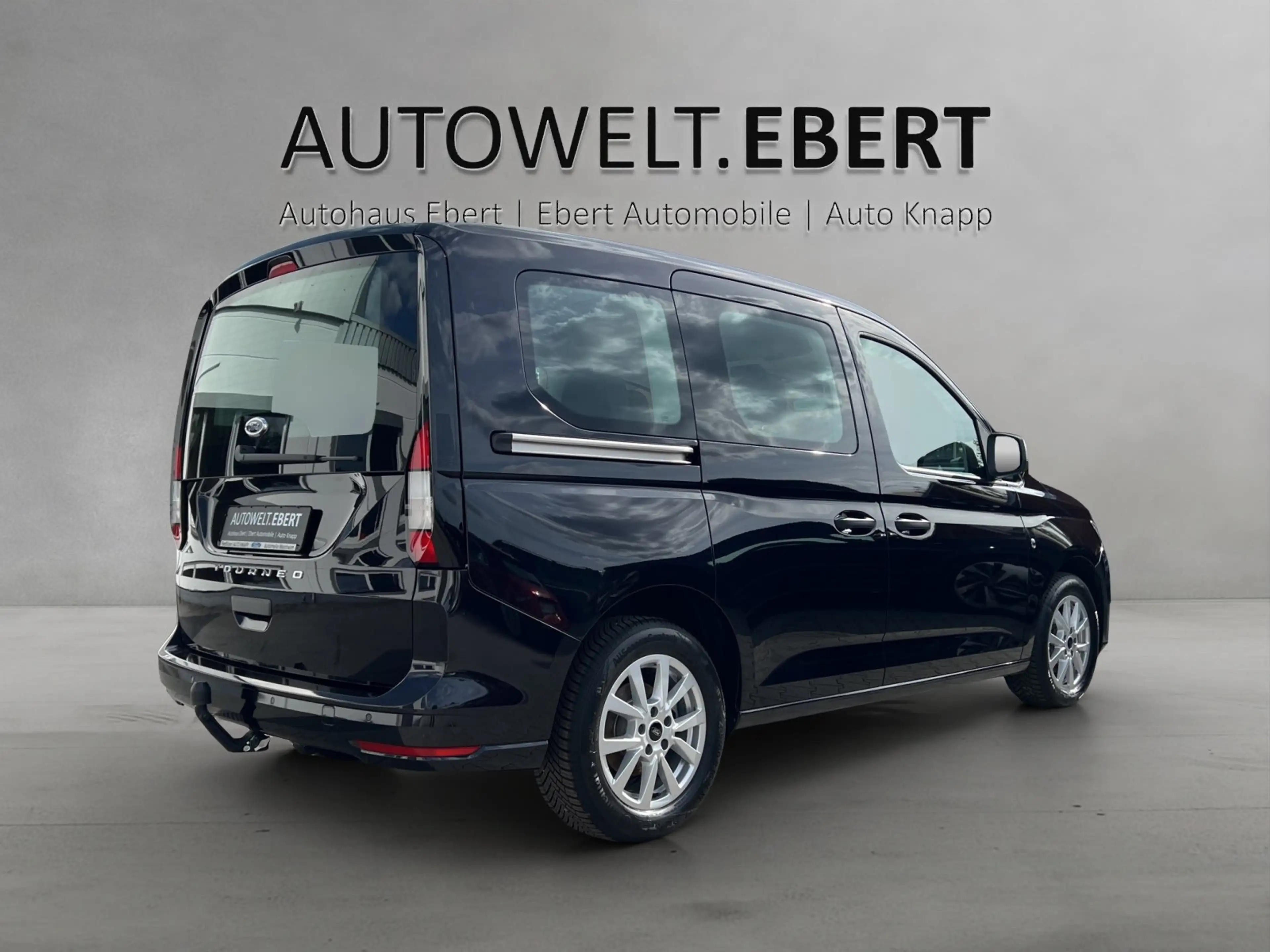 Ford Tourneo Connect 2.0 Trend AHK/TEMPOMAT/PDC/NAVI/ — photo 5