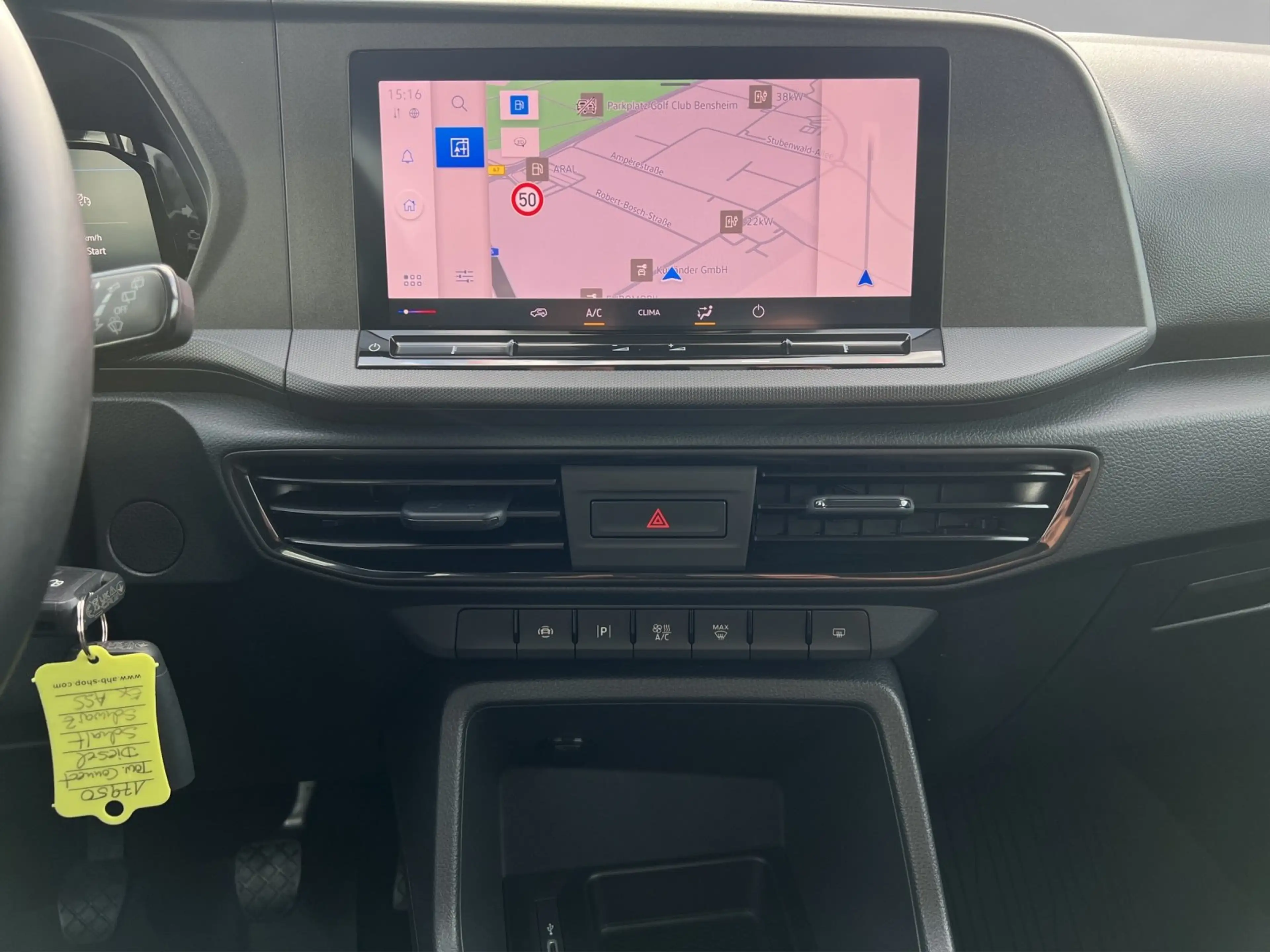 Ford Tourneo Connect 2.0 Trend AHK/TEMPOMAT/PDC/NAVI/ — photo 12