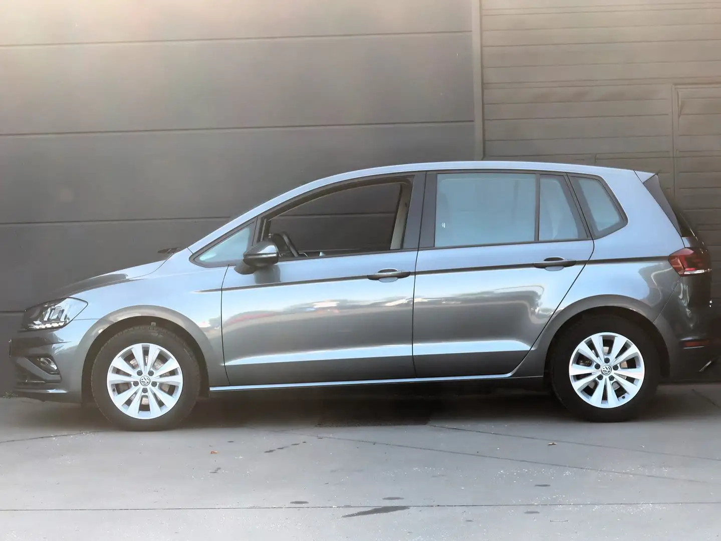 Volkswagen Golf Sportsvan Golf Sportsvan 1.5 TSI ACT OPF DSG Gris - 1