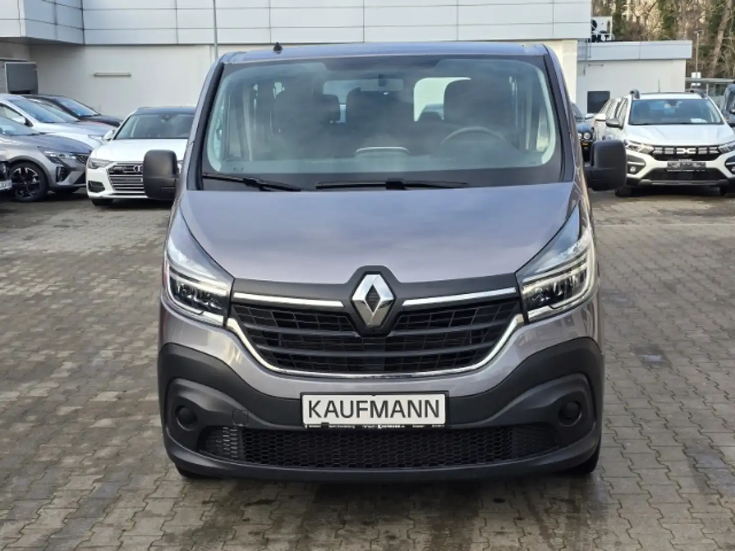 Renault Trafic Combi L2H1 3,0t Life 2.0 dCi 120 EU6d-T Grau - 2