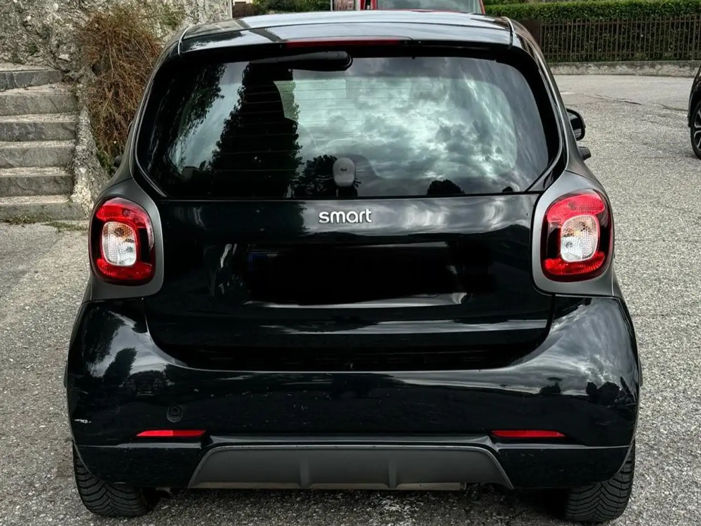 smart forTwo TURBO Fekete - 2