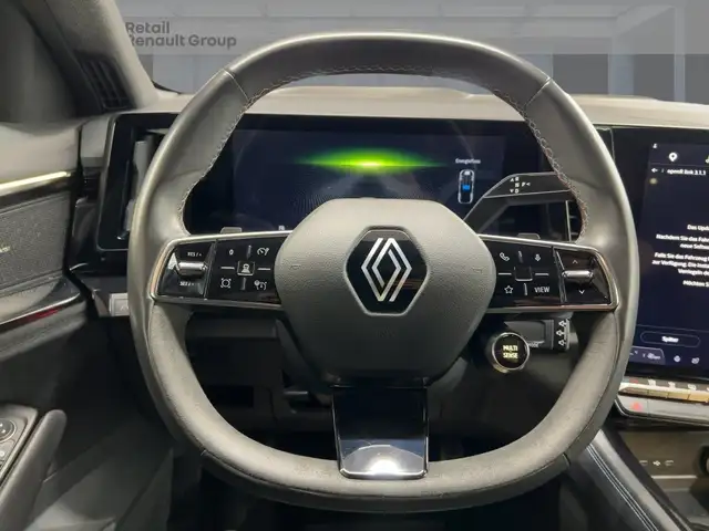 Renault Austral view 11