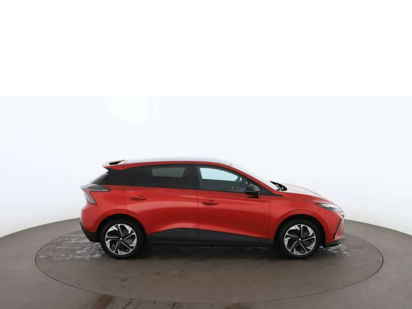 MG MG4 Luxury 51kWh Aut LED 360-CAM RADAR NAV LEDER Rot - 2