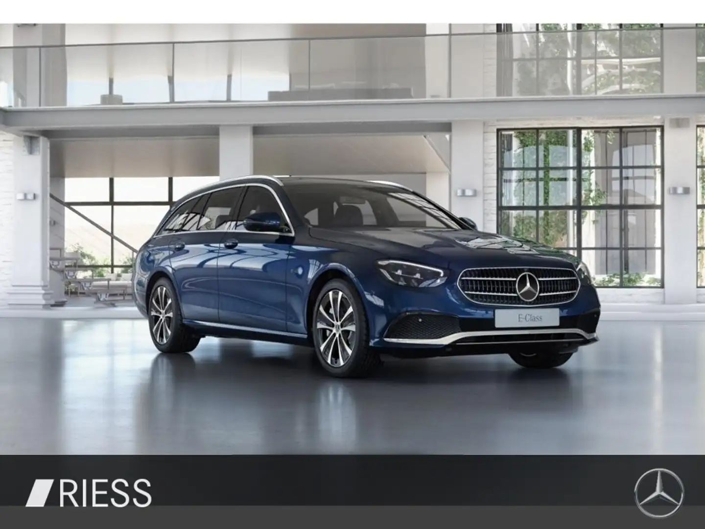 Mercedes-Benz E 300 de 4MATIC T-Modell PANORAMA AHK WIDESCREEN Blau - 1