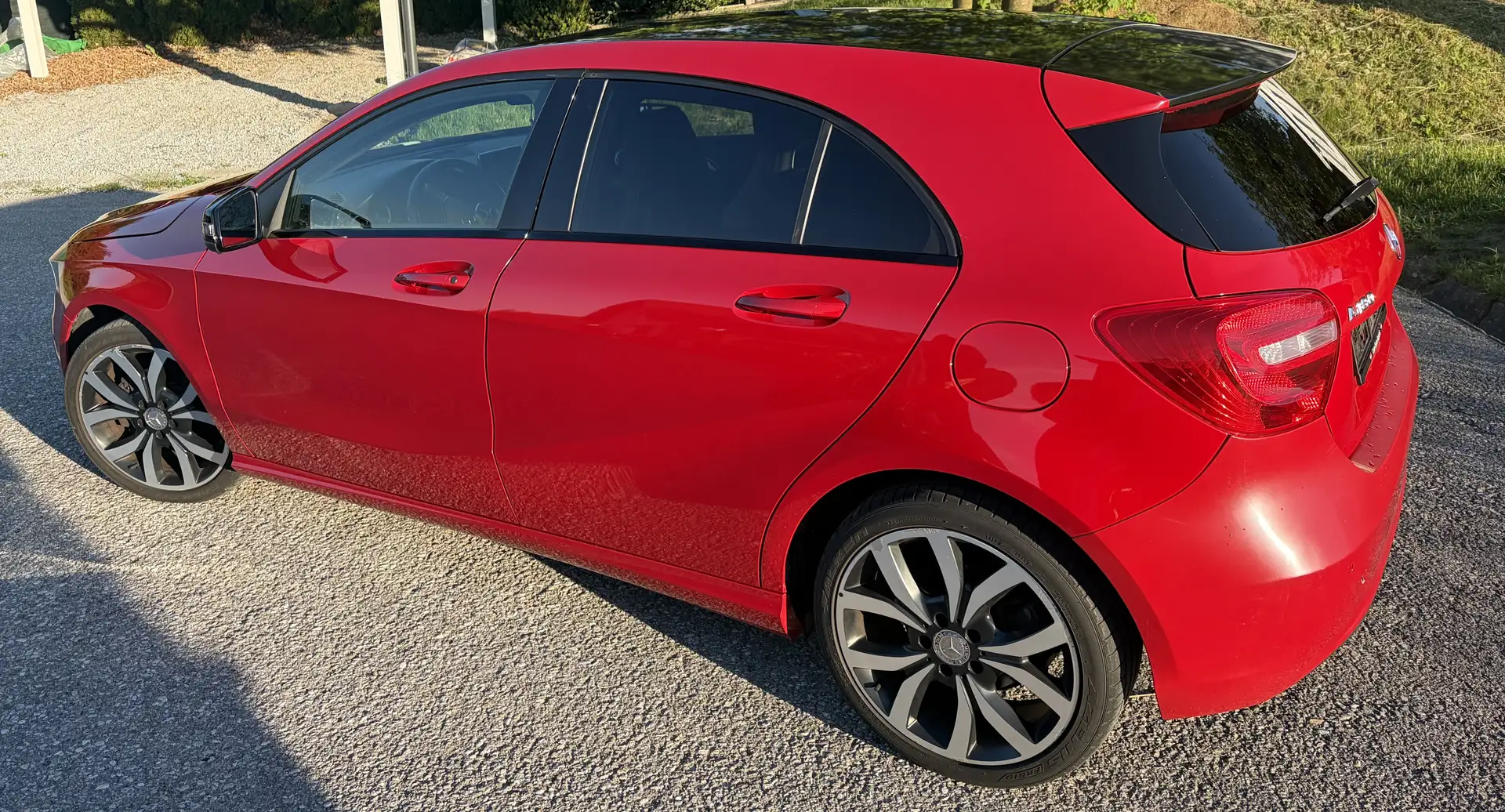 Mercedes-Benz A 180 BlueEfficiency Edition Lifestyle - 1