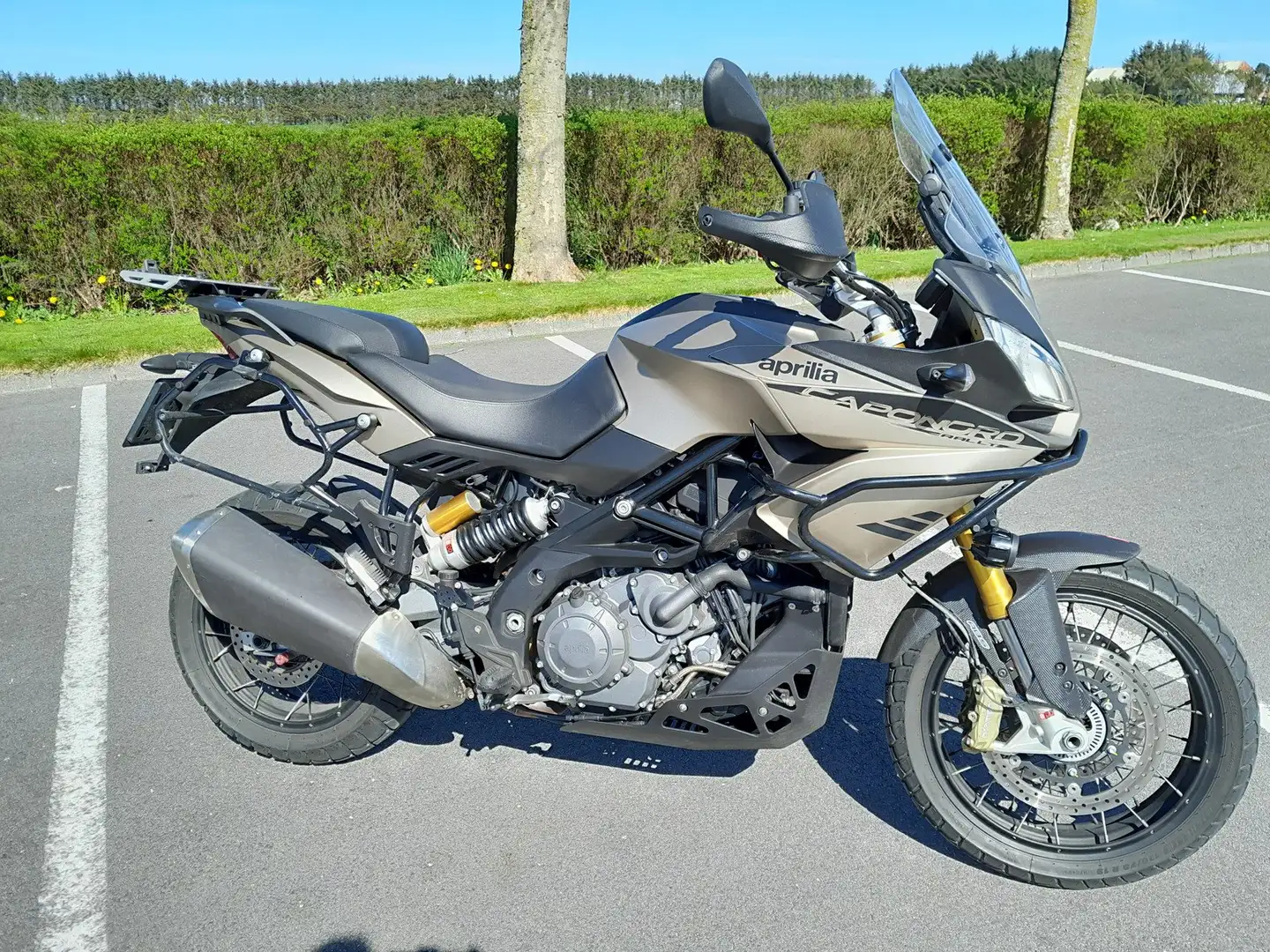 Aprilia Caponord 1200 Rally Szürke - 1