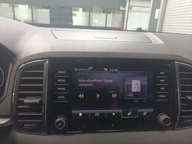Skoda Karoq view 11