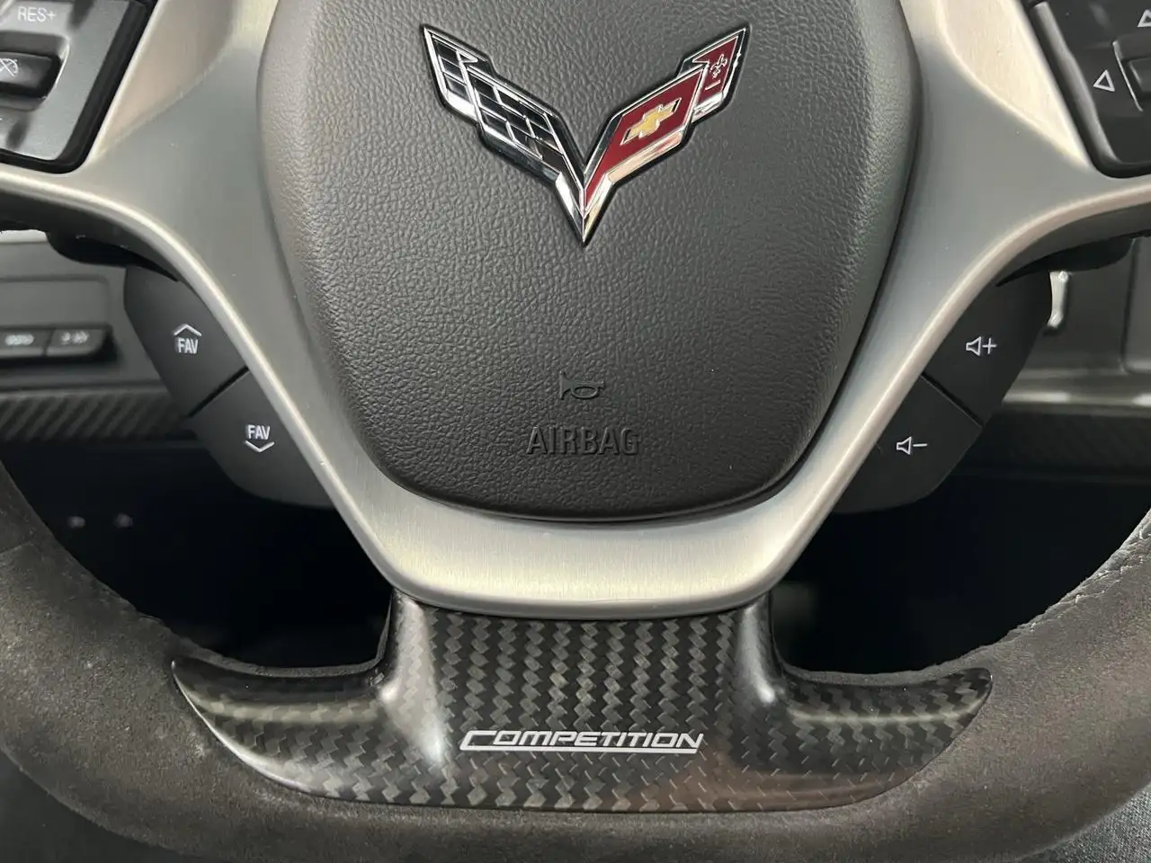 Chevrolet Corvette снимка Chevrolet Corvette