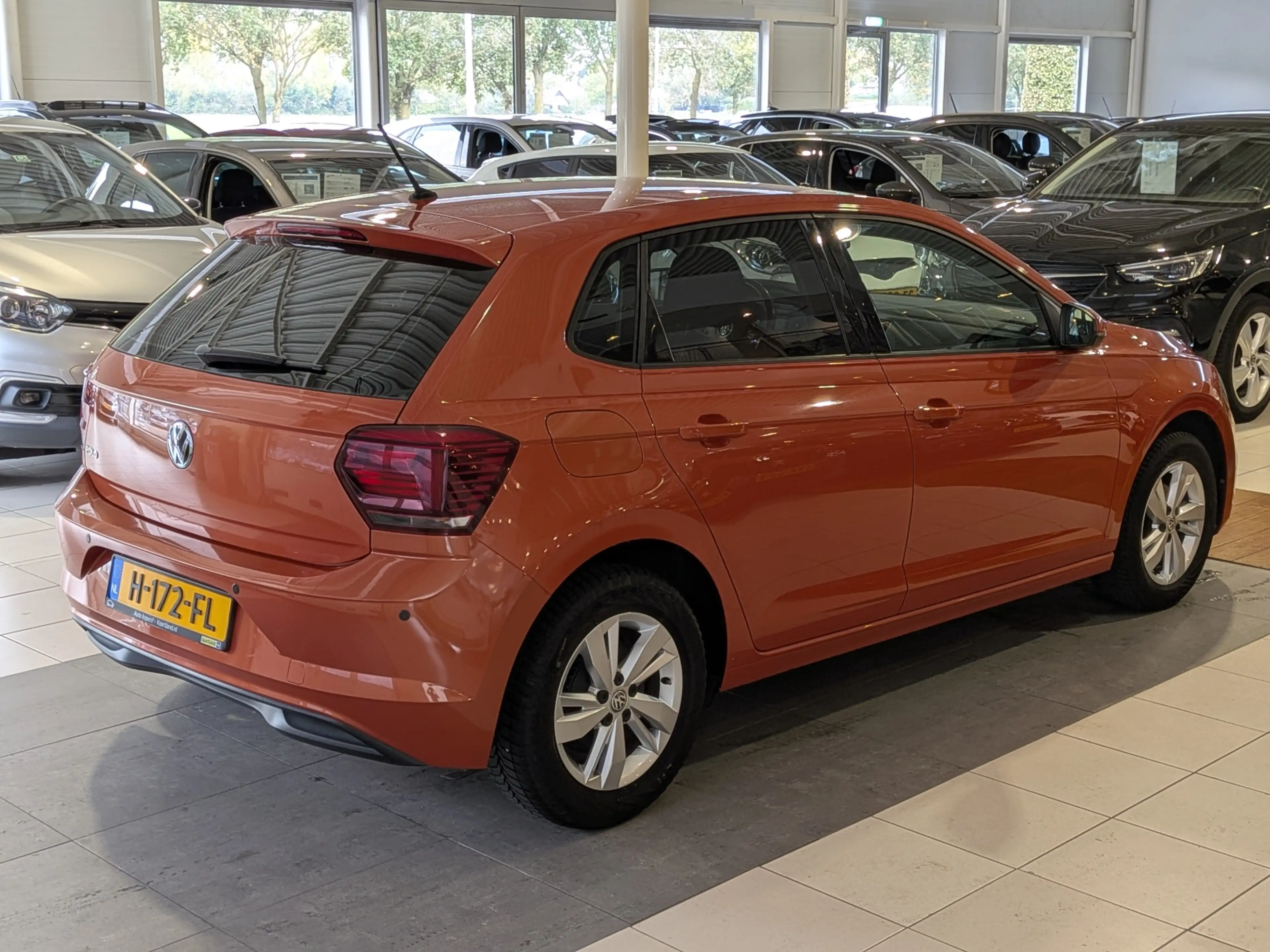Volkswagen Polo 1.0 TSI Beats Cruise Control, Carplay, Airco — photo 4