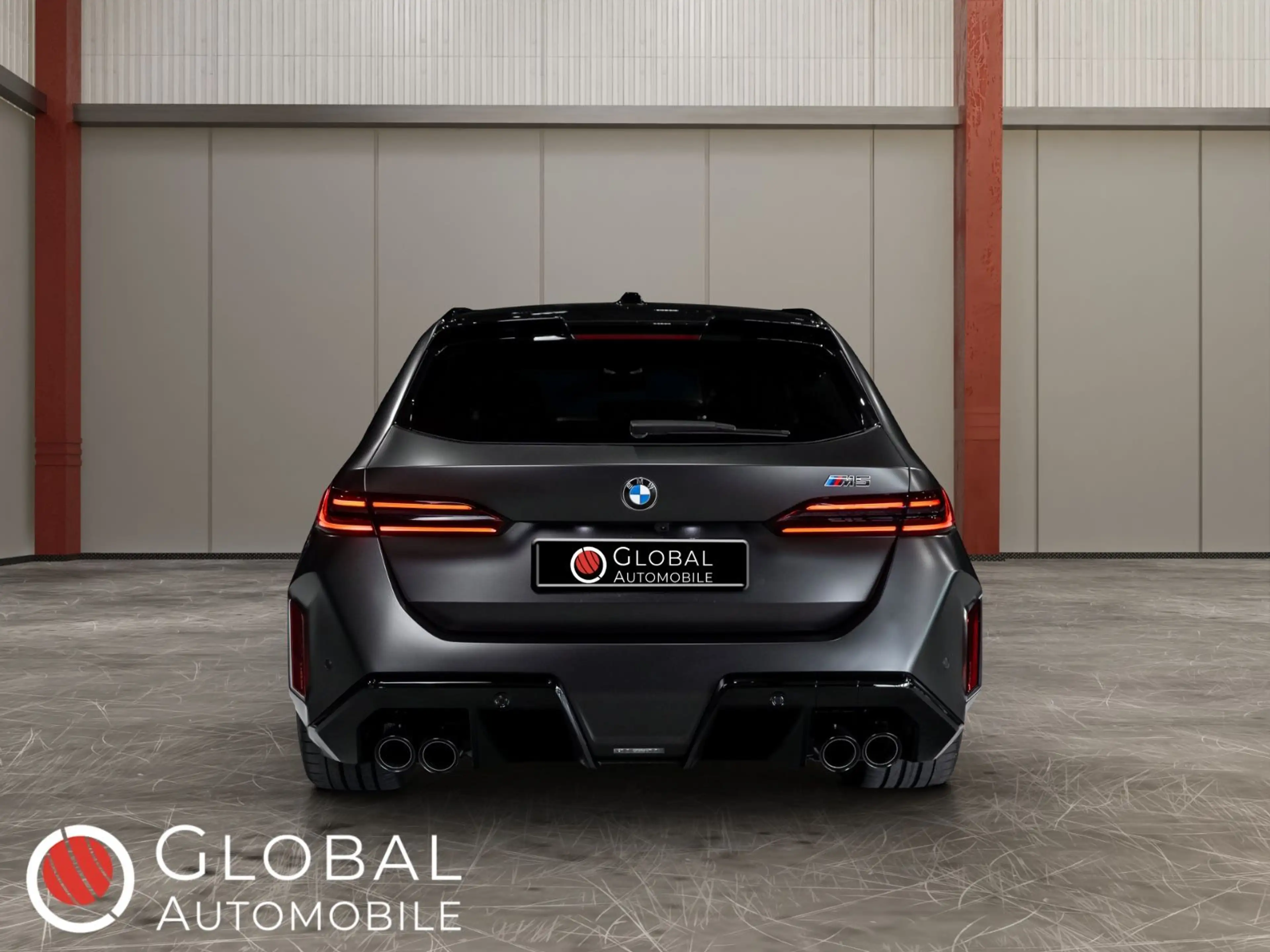 BMW M5 Touring°B&W°PANO°VENT°HUD°GARANTIE° — photo 4