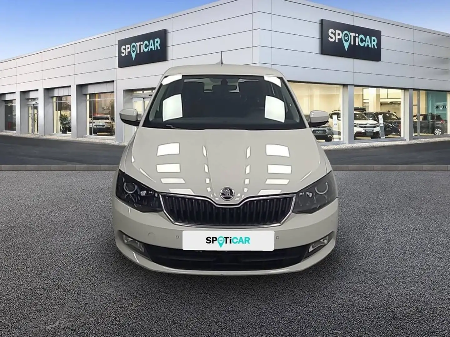 Skoda Fabia 1.2 TSI 110cv DSG Style Blanco - 2