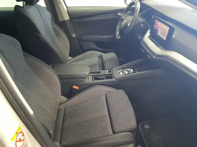 Skoda Octavia view 8