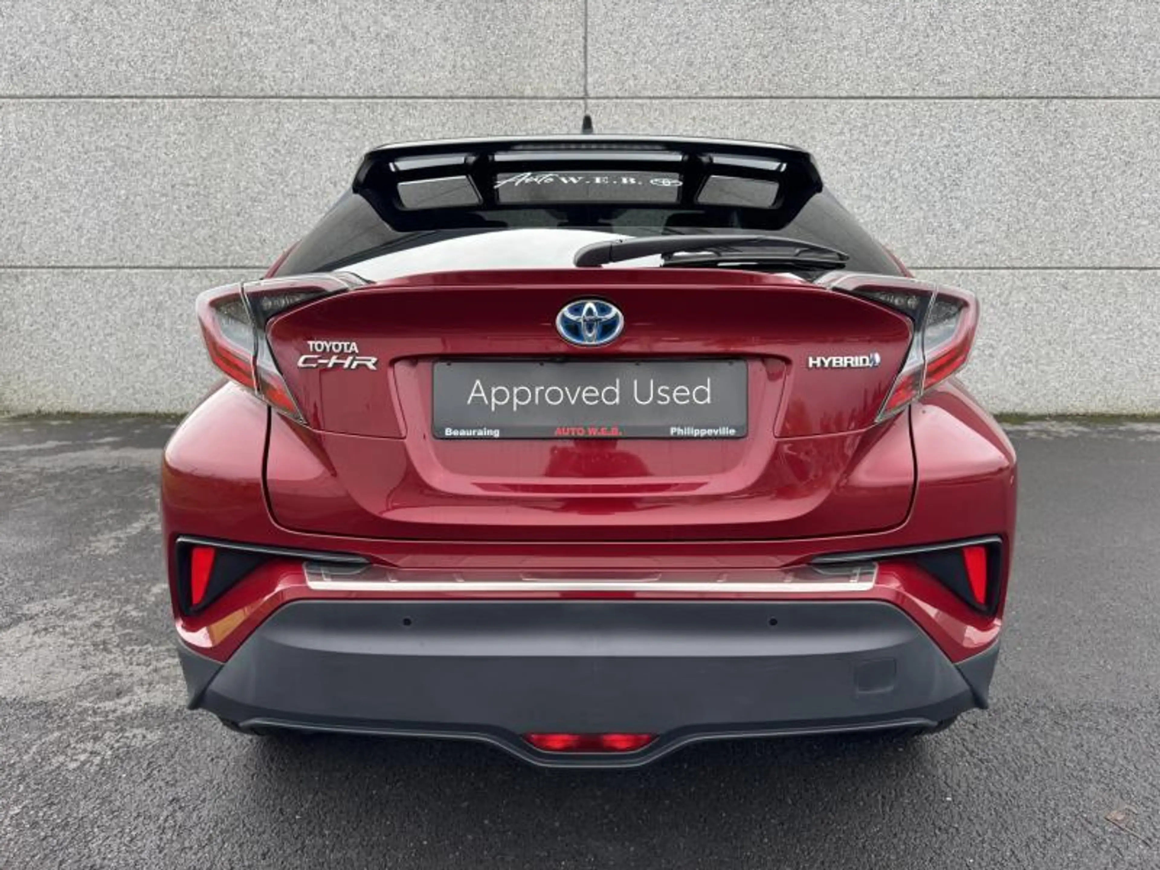 Toyota C-HR 1.8 CVT HSD C-LUB bi-tone — photo 6