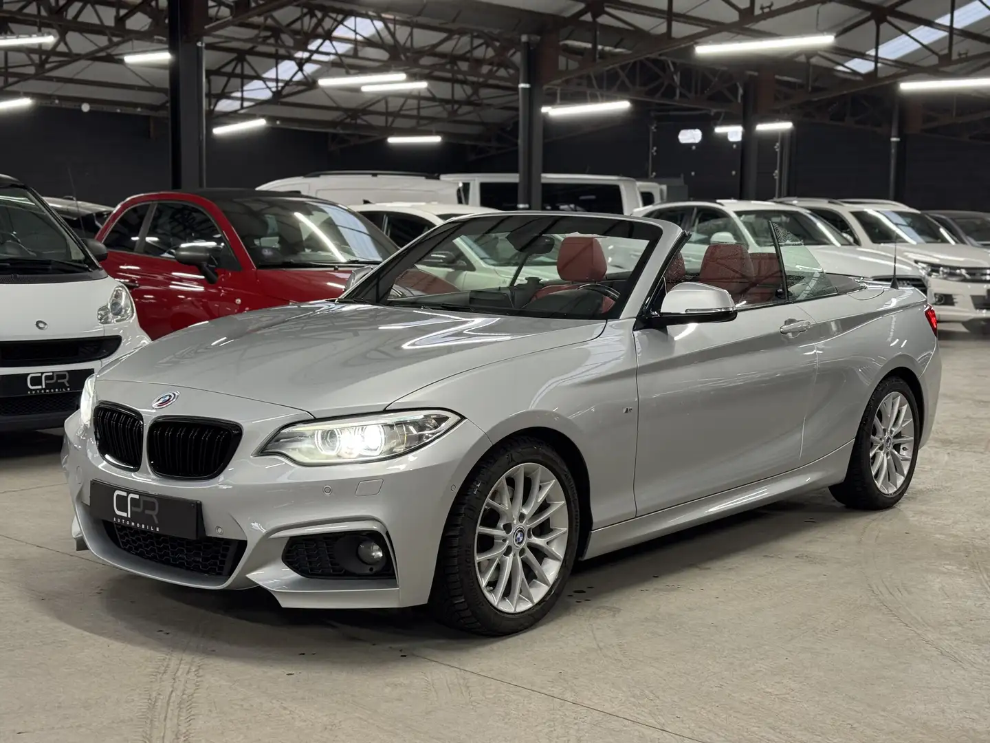 BMW 220 i * PACK M * GPS * LED * SIEGE CH * ATTELAGE Argent - 1