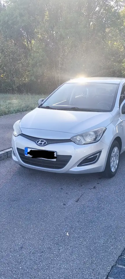 Hyundai i20