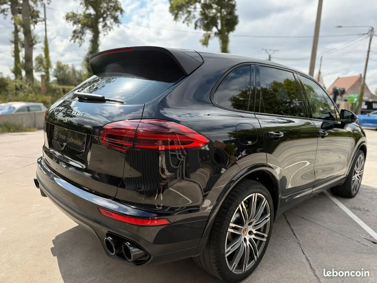 Porsche Cayenne 3.0 416 ch E-Hybrid Platinium Edition Noir - 2