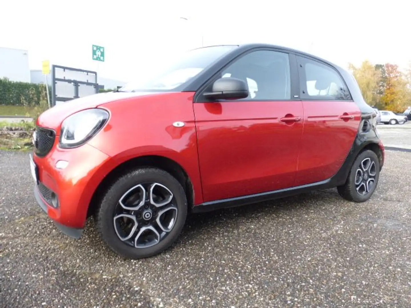 smart forFour Passion / 90 PS / Panoramadach /Viele Extras / Top Negro - 1